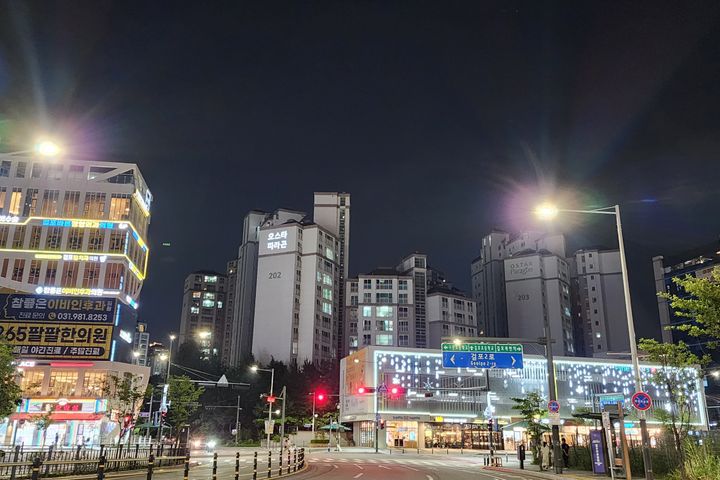 전철앞4룸뻥뷰프라이빗 1번째 이미지