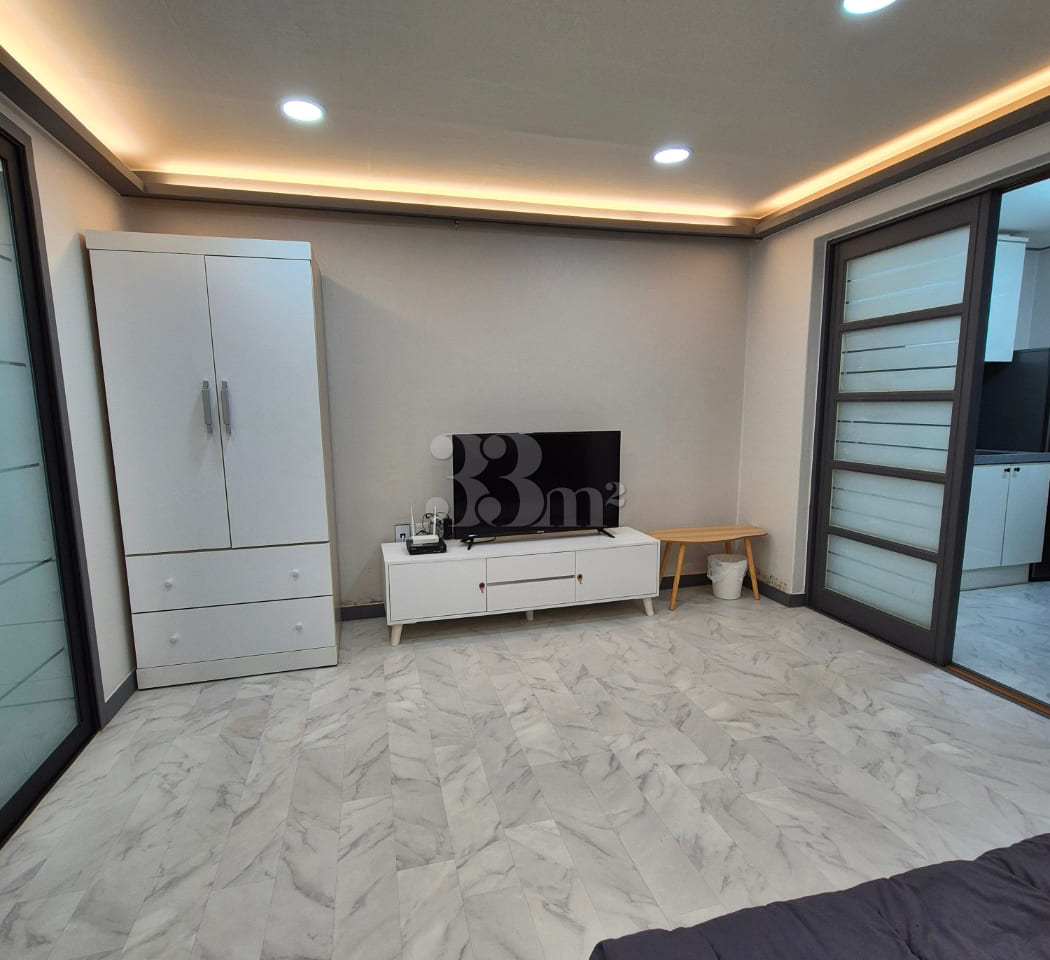 Pleasant studio apartment in Gumi 3rd Industr 3th image
