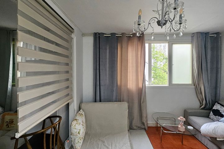 Pleasant two-room apartment for rent in Uijeo 5th image