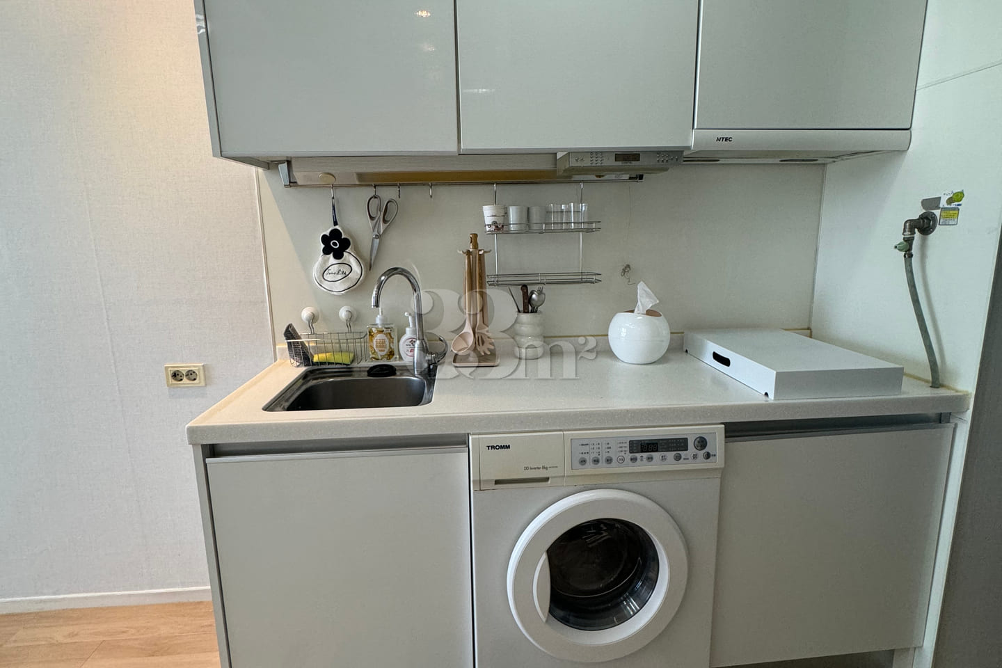 🔴 Large room, 2 minutes from Sinyongsan Stat 11th image