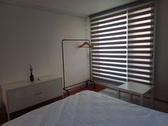 Spacious 2-bedroom apartment near Olympic Par 8th image