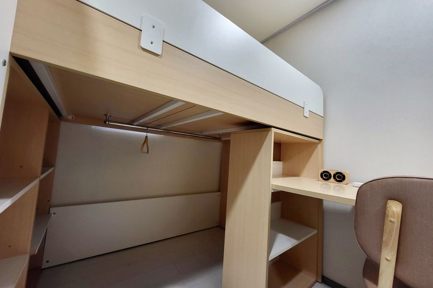 신촌3분홍대10분303