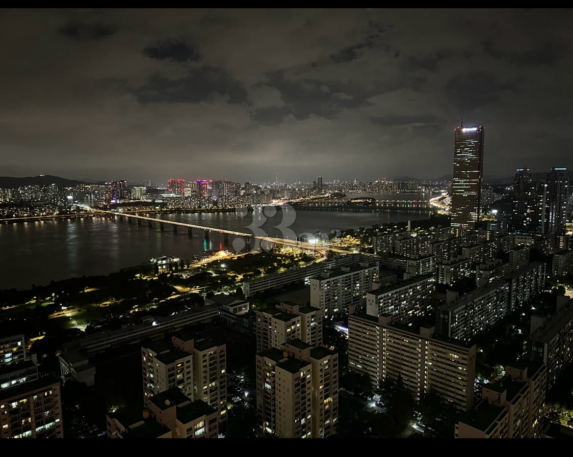 The ultimate Han River view for fireworks 0th image