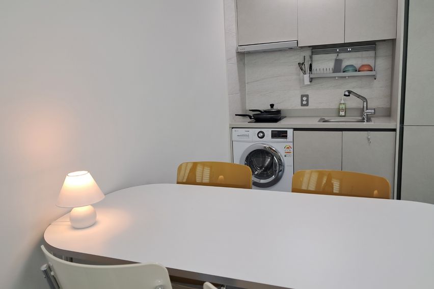 👍미니멀한 안식처 8번째 이미지