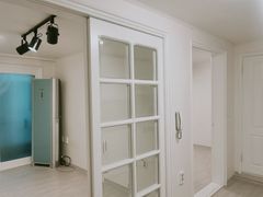 Cozy two-room apartment near Bangbae Station 2th image