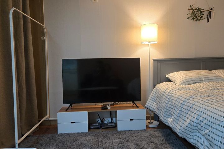 A Studio You'll Want to Stay In: Studio 2 4th image
