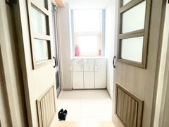 28-pyeong short-term rental in downtown Jeonj 15th image