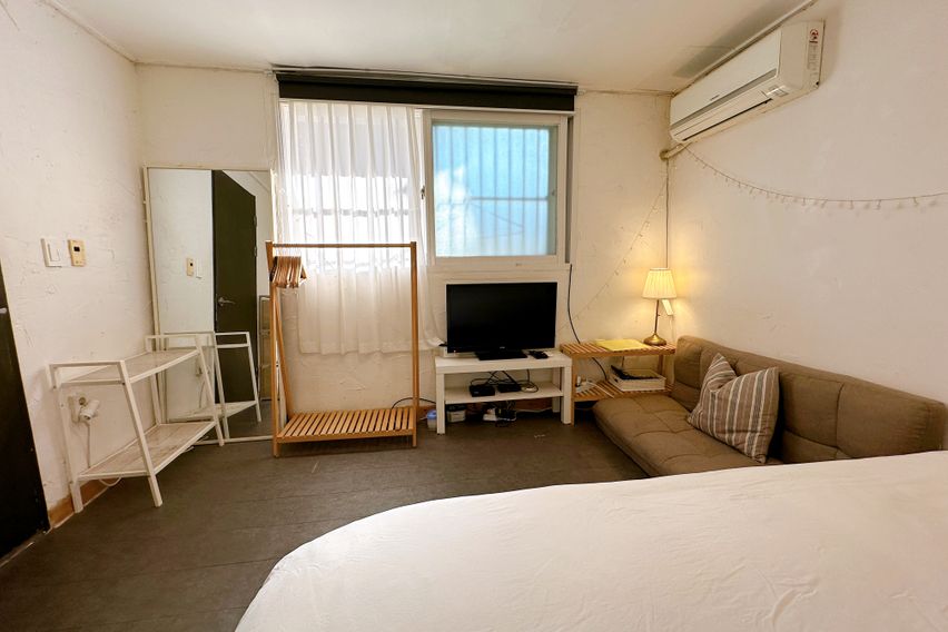 홍대역 2분/전용마당 0번째 이미지