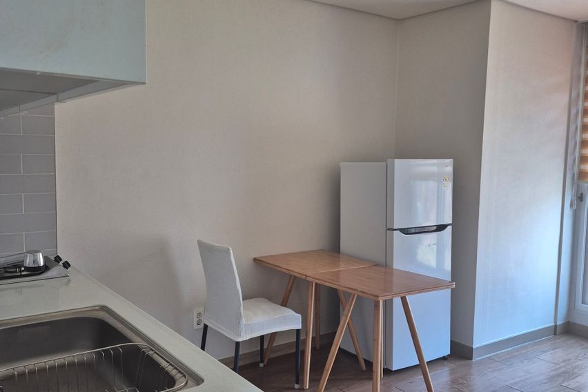 주차무료  따뜻한 봄날 5번째 이미지