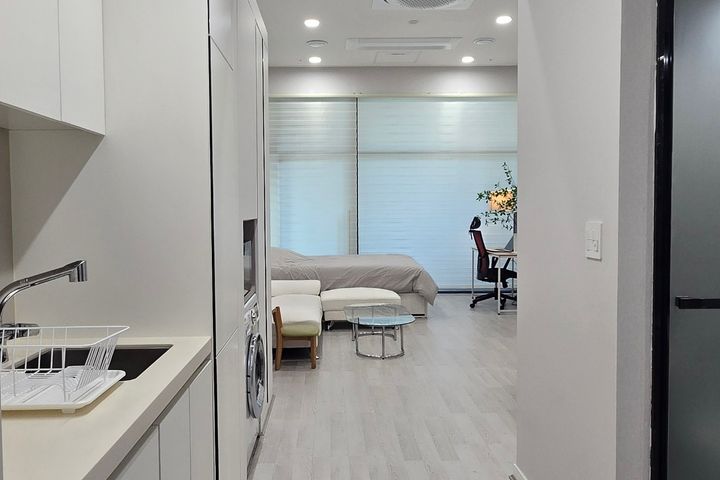 Newly built / Free parking / 2nd floor 0th image