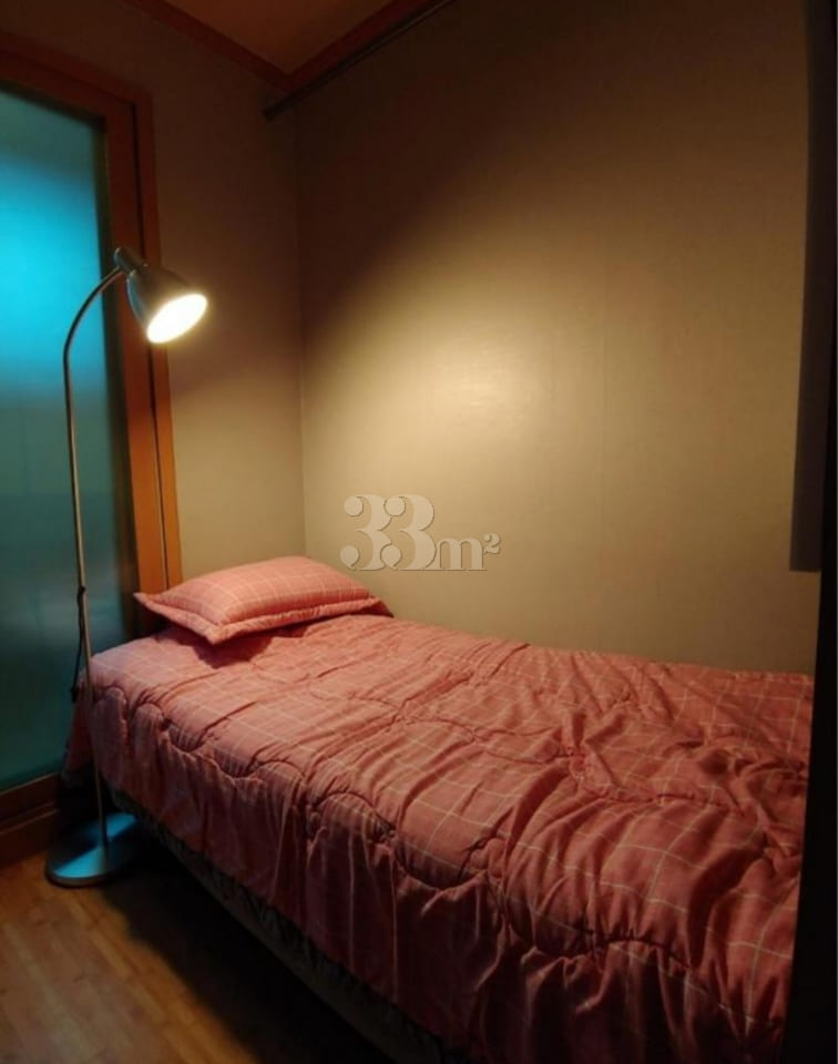 Room 301 (A room for one person) 2th image