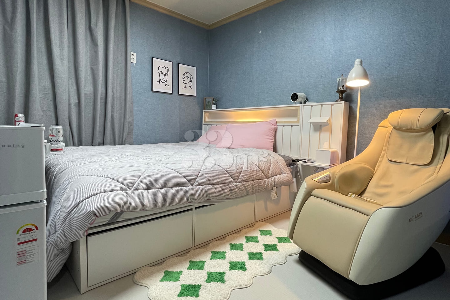 Room 105 / Spacious Room / Long-term Room 15th image