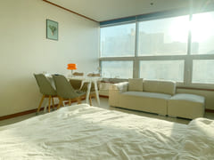 ๐ 2 minutes from Beomgye Station / Queen bed 6th image