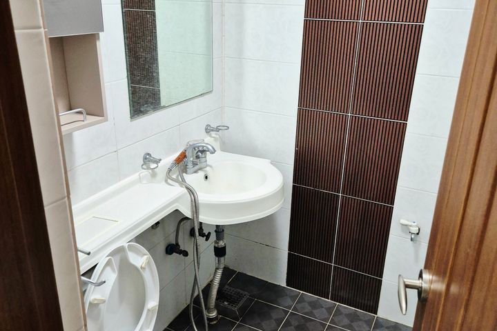 ❤️ Jangseong-dong Studio Apartment with Separ 4th image