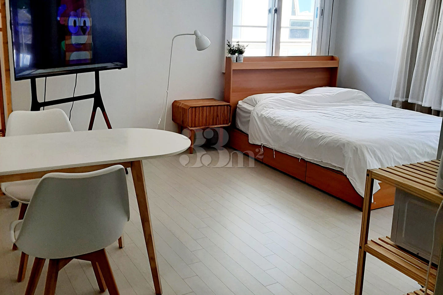 6 Atmospheric Accommodations in Downtown Jung 0th image