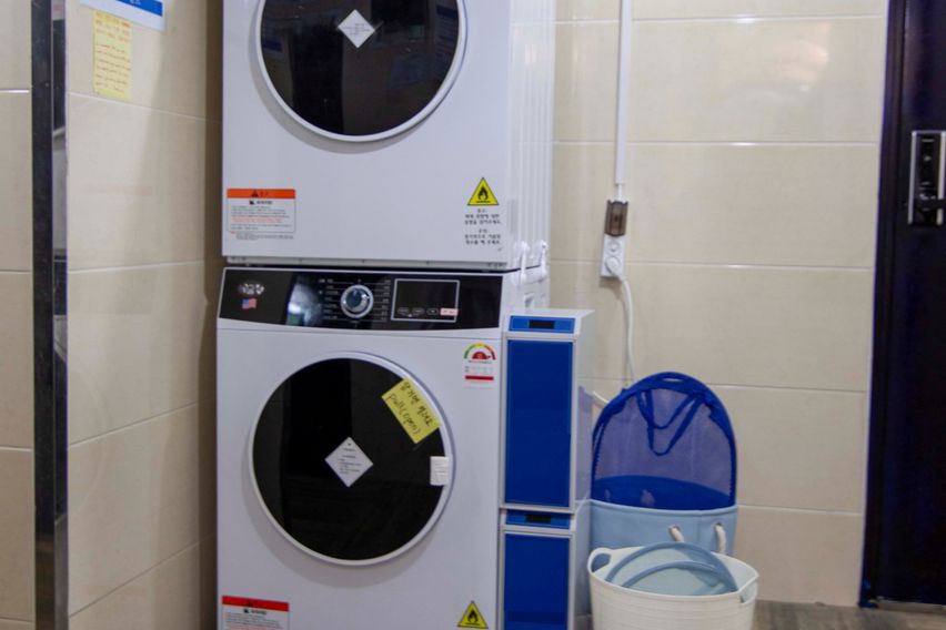 622호 홍대정문 1분 6번째 이미지