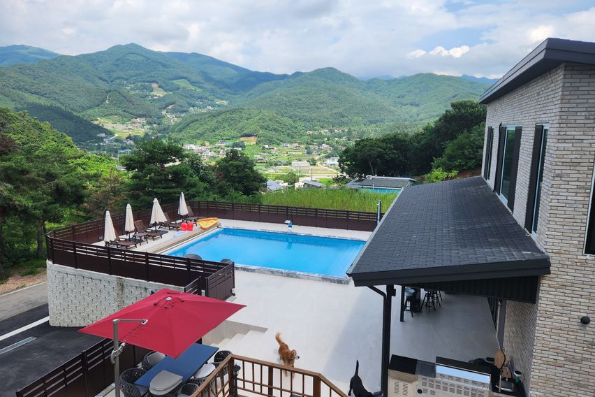 수영장 독채2층집