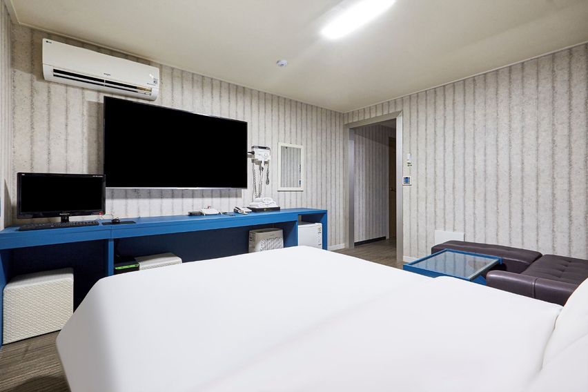 The cleanest accommodation in Suwon 6th image