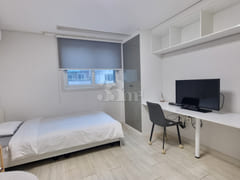 ❤️Discount on Sunny Studio Apartment in the R 7th image