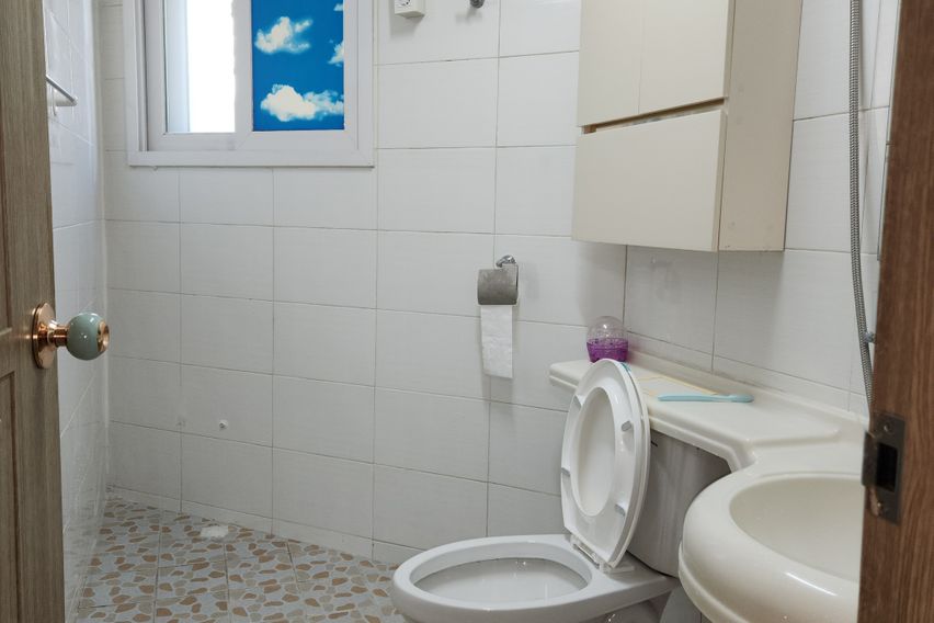 송산동 2층 103호