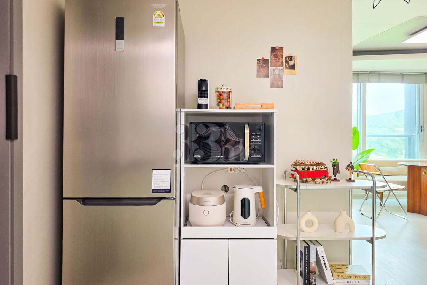 3-Room Unit in Sinlicheon Cafe Street 6th image