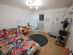 2-minute walk to Sinsa Station, fully furnish 0th image