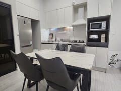 J7 New Full Option ๐ Two-Room for 4 People 3th image
