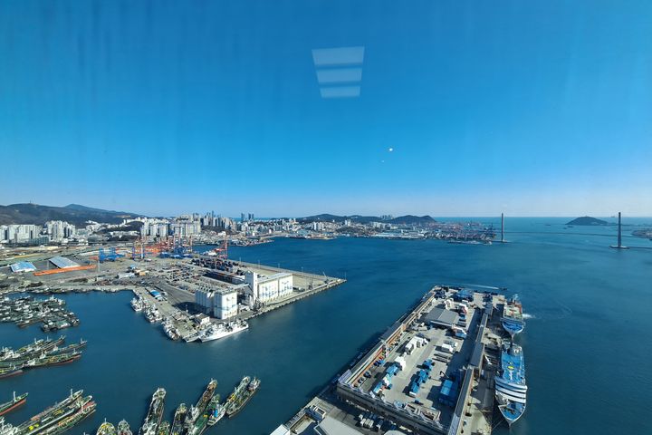 북항 풀옵션 오션뷰맛집 10번째 이미지