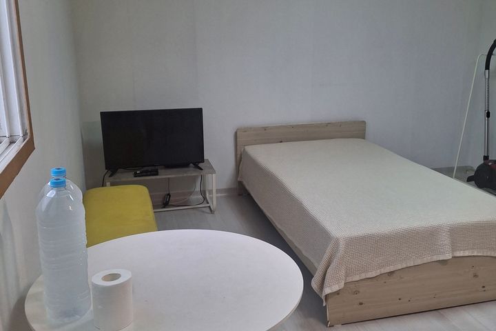 Gamhae Eobang Studio Apartment 2th image