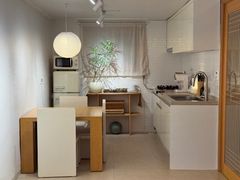 Sangdo Station Two-Room Apartment with Parkin 2th image