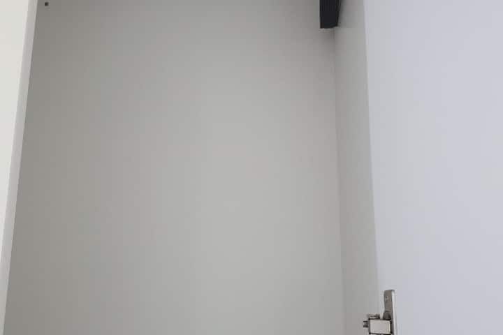 Single Room Central Stay 317 13th image