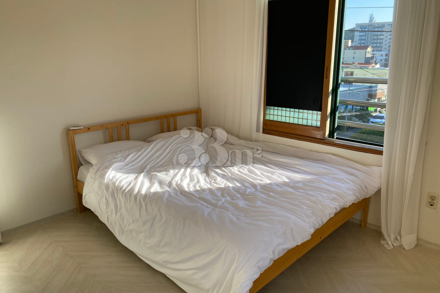 Two-room pet-friendly accommodation at Samyan 5th image