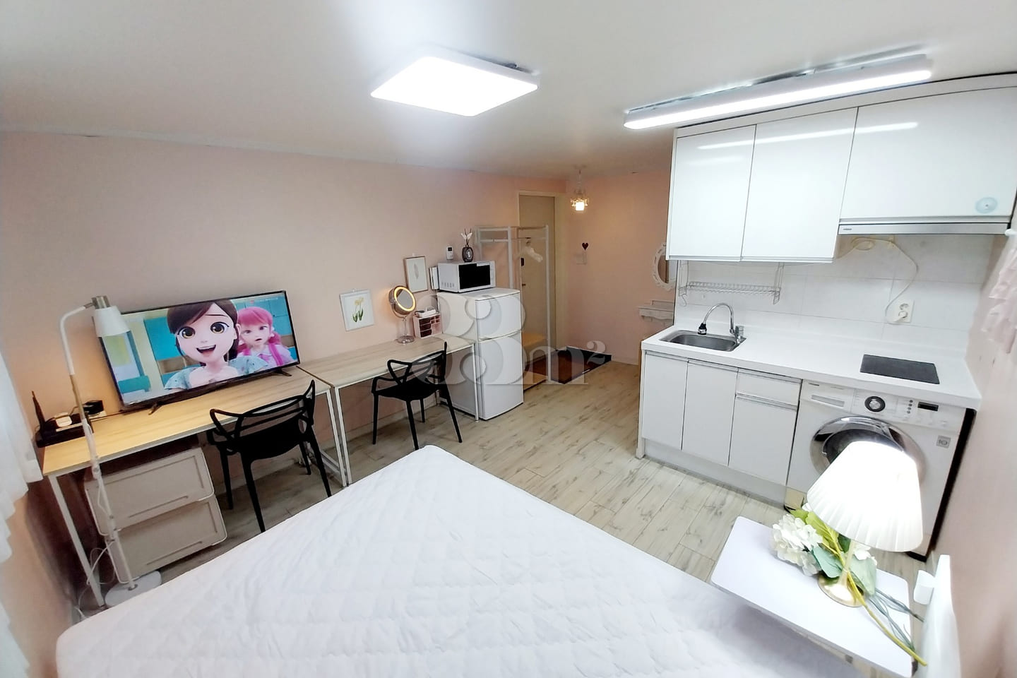 ♥️Lovely studio apartment, 5-minute walk from 9th image