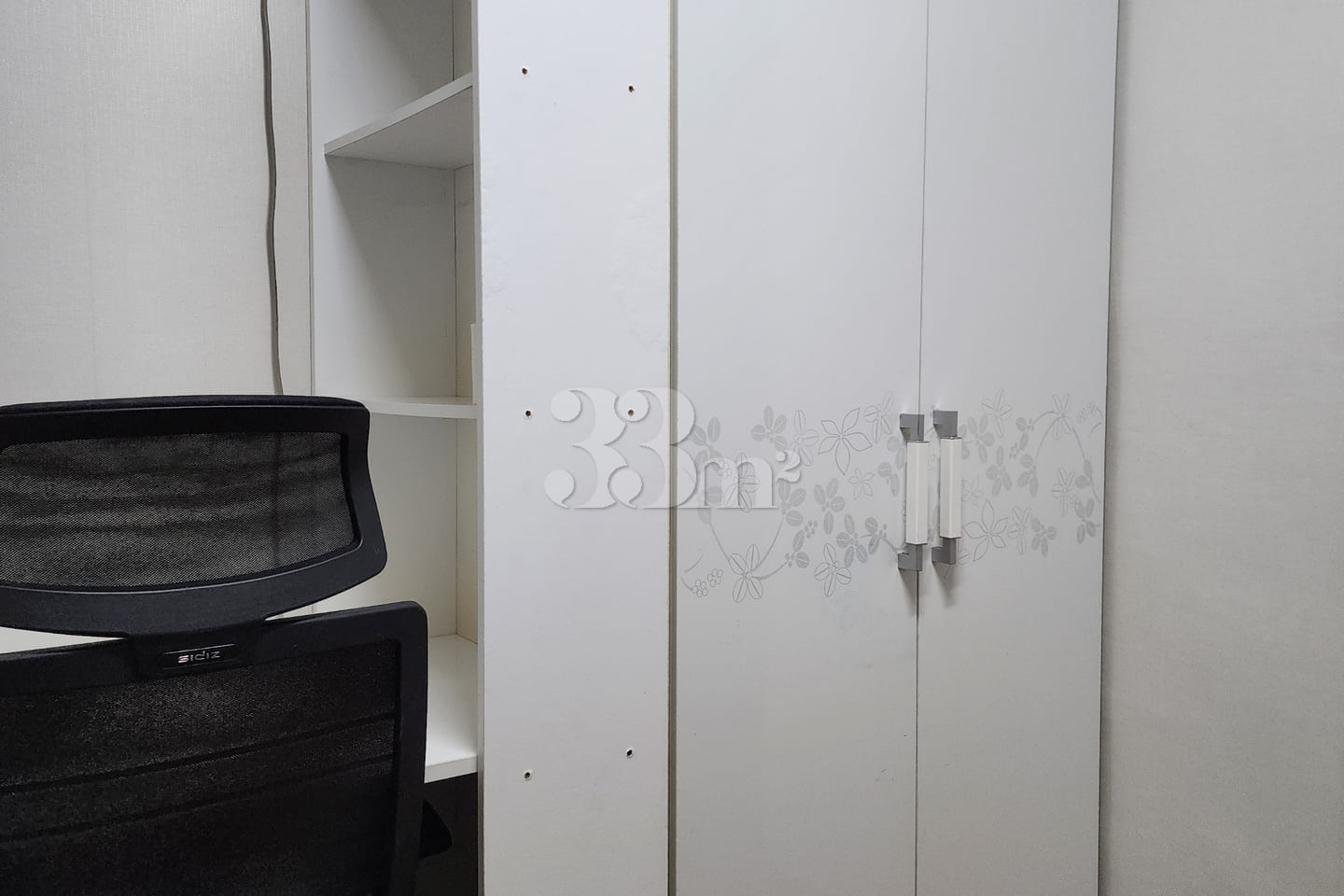 Room 107 2th image