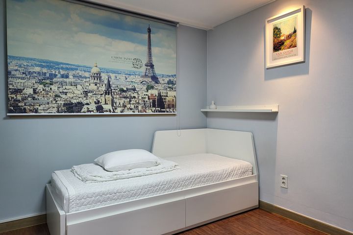 Suwon Yeongtong, fully renovated, 1 room 1th image