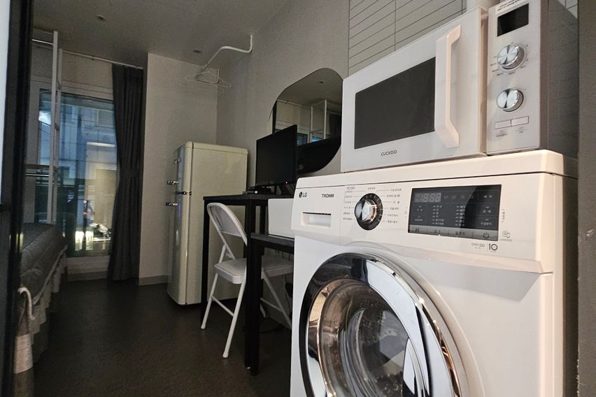 프리미엄 고고스테이 C