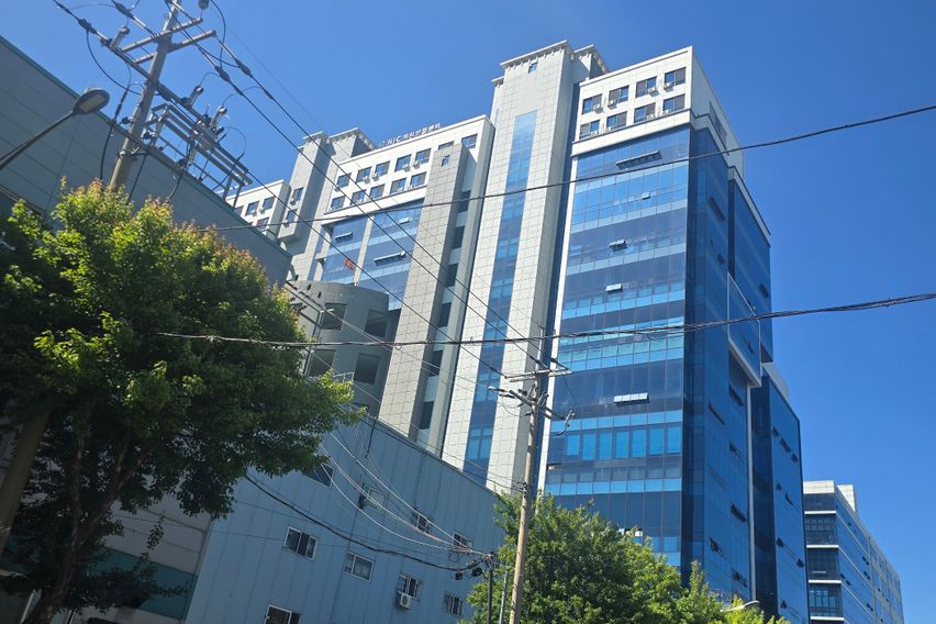 남동인더스파크역 테라스