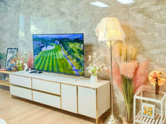 3-Room Home Adjacent to a Park in Samsan, Uls 7th image