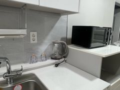 Neat 2-room unit, 2 minutes from Seodong Stat 9th image