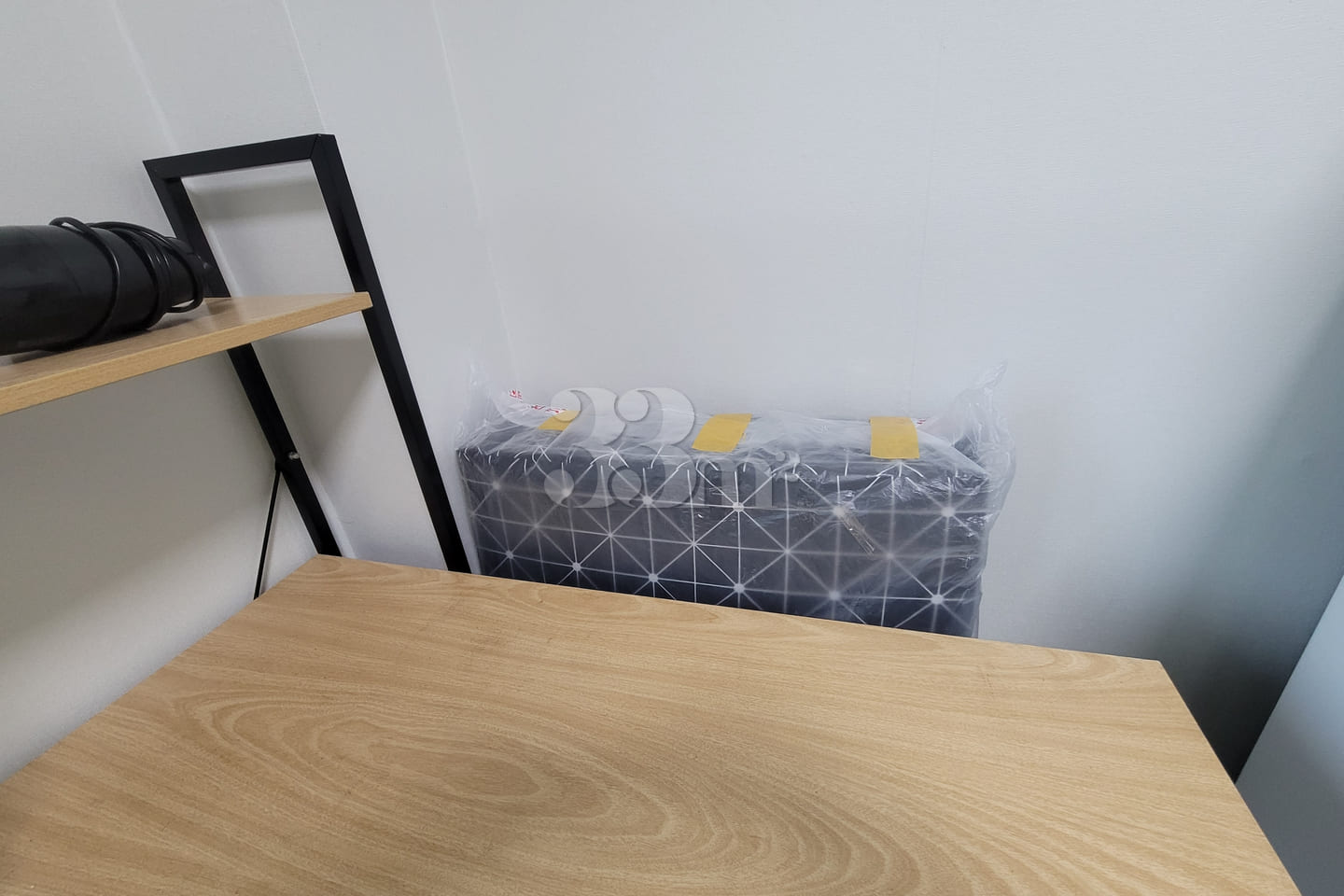 Studio apartment within walking distance of J 6th image