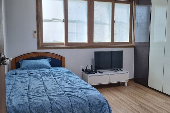 대연역/ 깨끗한 방2개 0번째 이미지