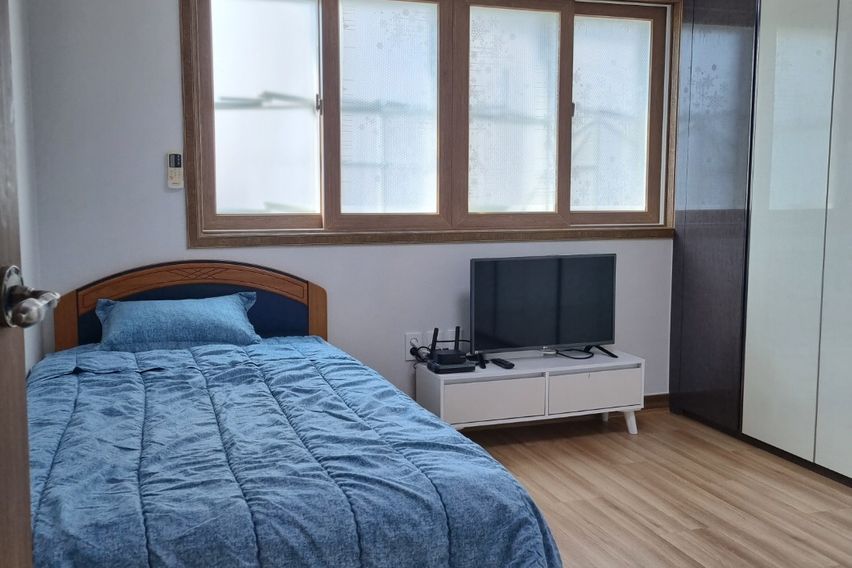 대연역/ 깨끗한 방2개 0번째 이미지
