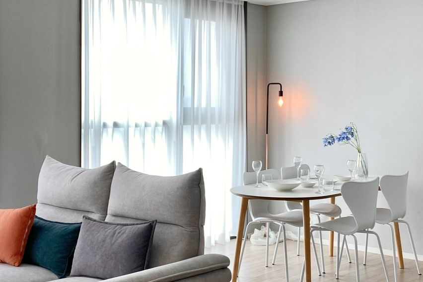 호수뷰 거실 방 분리