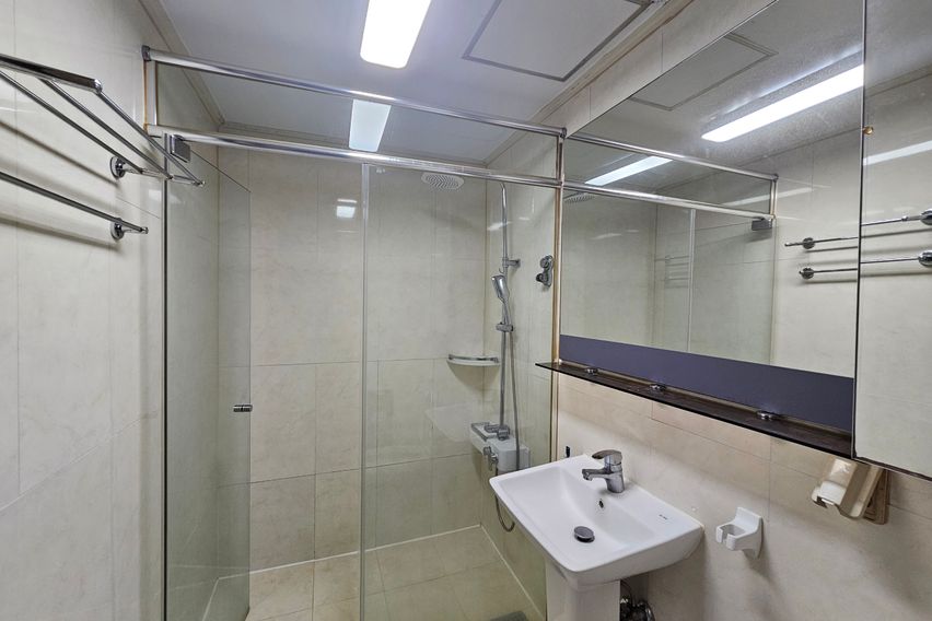 강남역 넓은방~강추!!