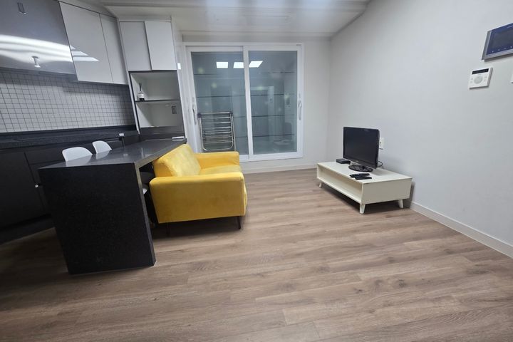 Newly built full villa, 5 minutes from Hwagok 11th image