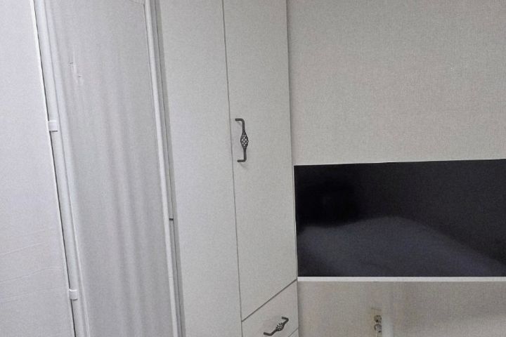 A room with excellent transportation links an 2th image