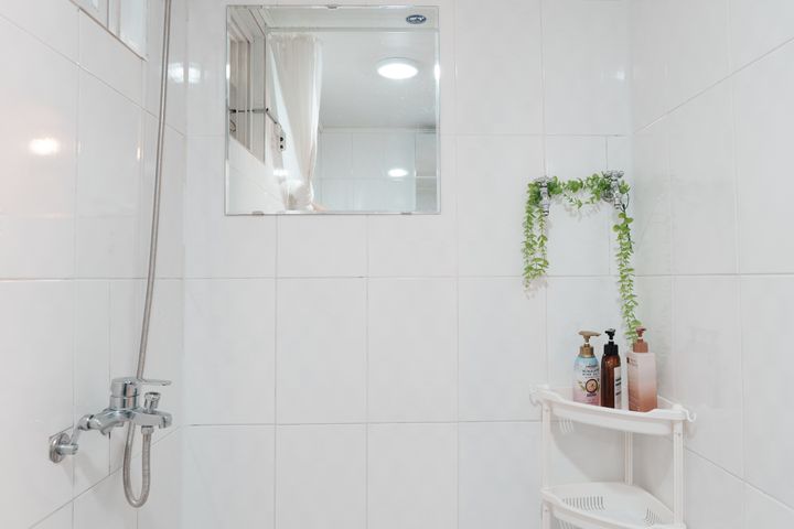 Two-bedroom apartment in Bukahyeon / Chungjeo 10th image