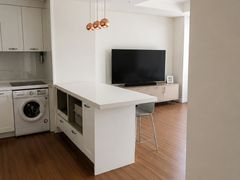 Fully furnished unit with great natural light 1th image