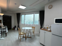 Two-room apartment near Yeongildae 4th image