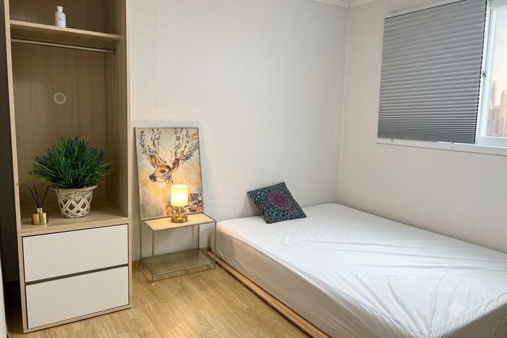 Dunjeon Banjeon White House 3th image